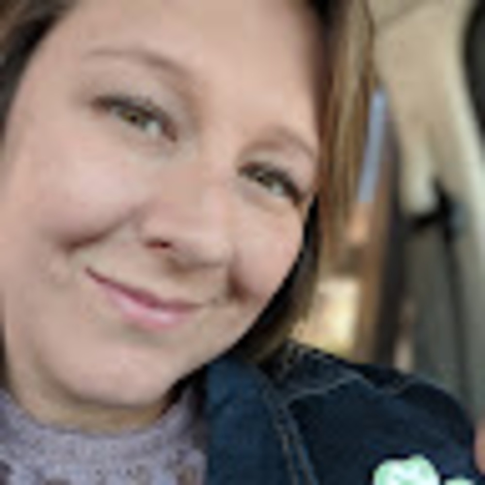 Meet your Posher, Amanda